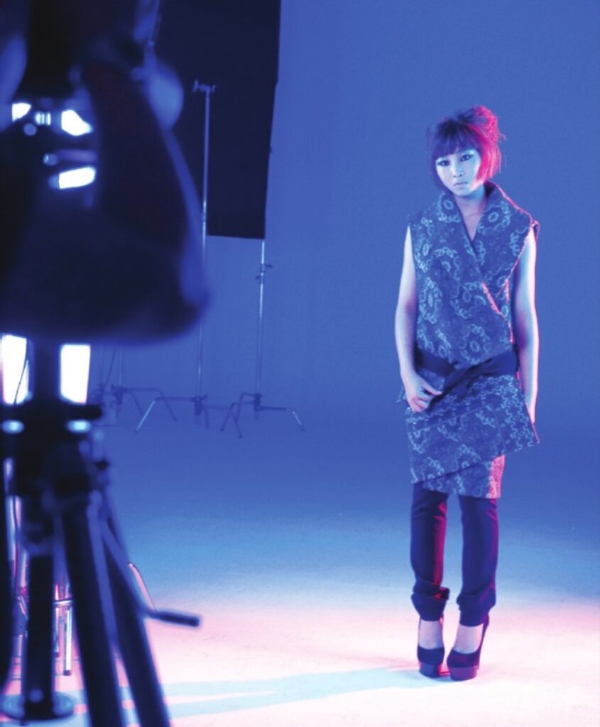 꿈을 꿈을 꿈을 꾸는 넥스트 퀸, 2NE1