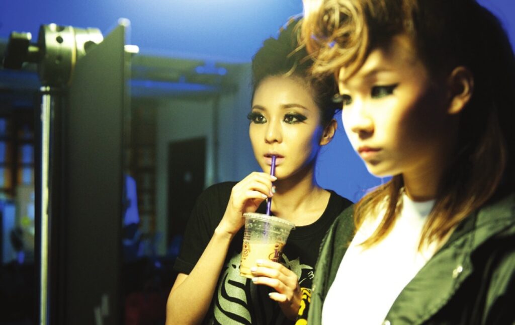 꿈을 꿈을 꿈을 꾸는 넥스트 퀸, 2NE1